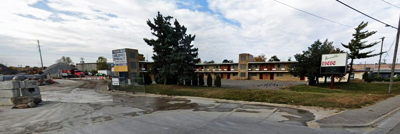 Roseville Inn (Rio Motel) - From Web Listing (newer photo)